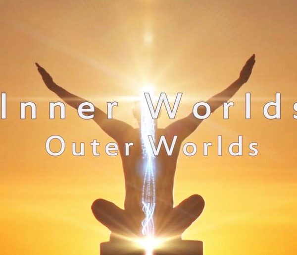 Внутрішні світи, зовнішні світи / Inner Worlds, Outer Worlds (2012)