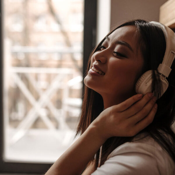 Як знизити рівень тривоги на 65% за 8 хвилин: музика, яка реально працює